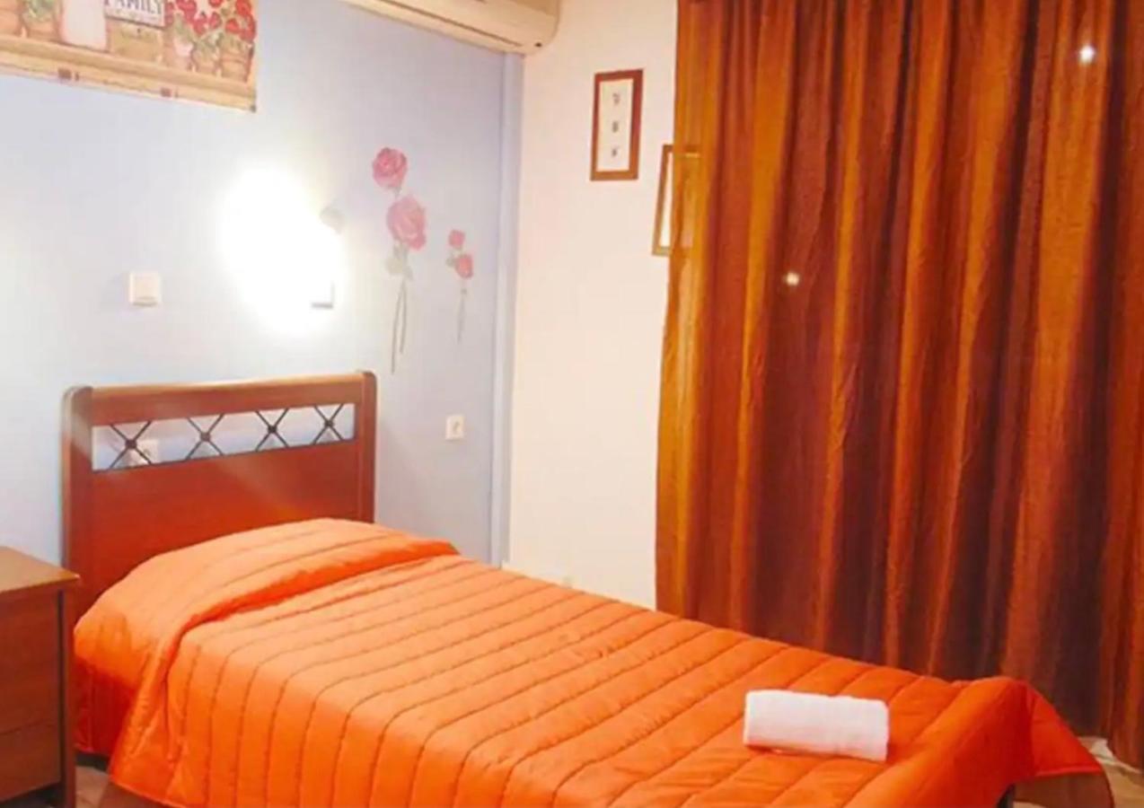 Stefanias Appartments Ágios Matthaíos エクステリア 写真