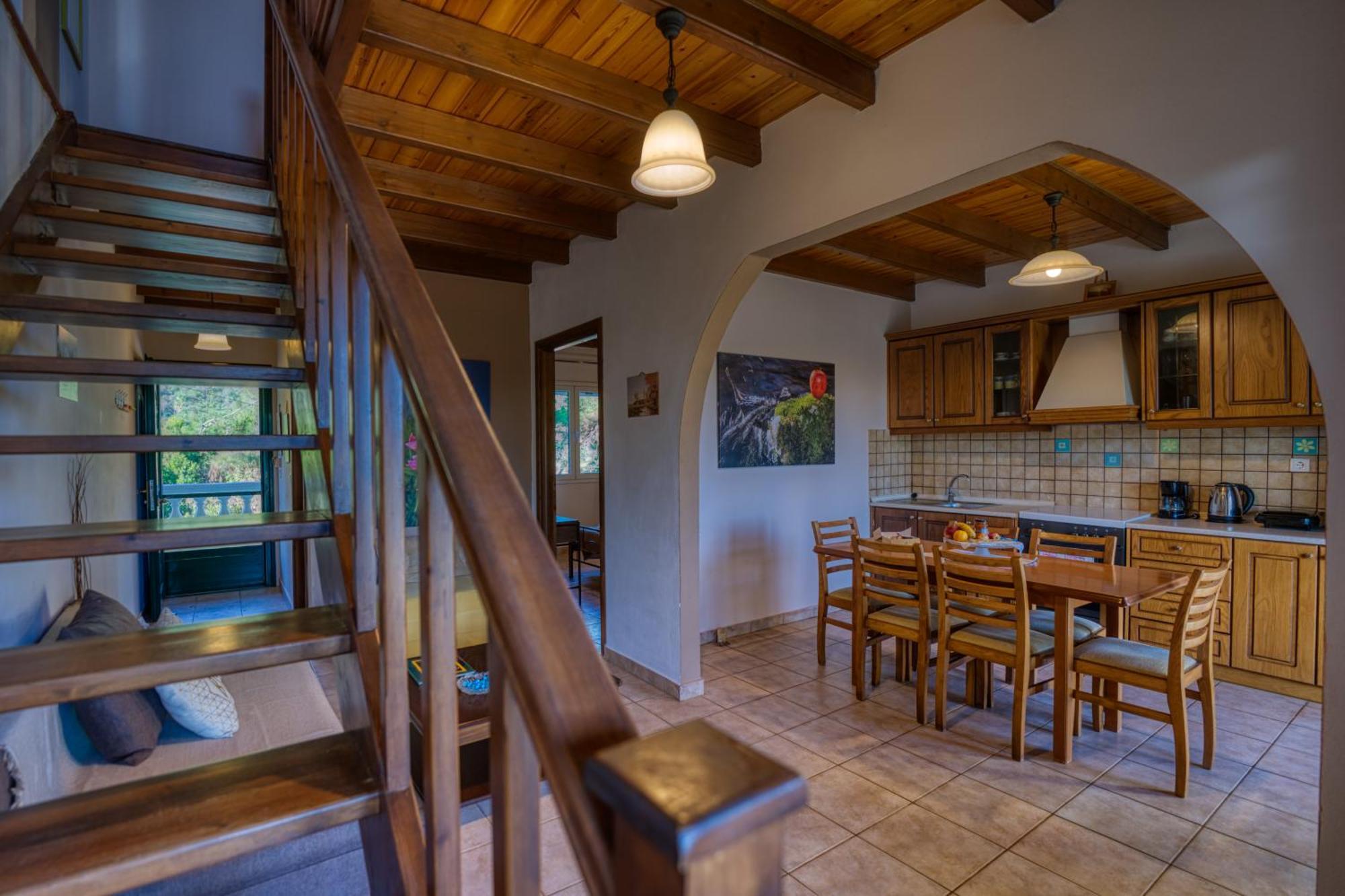 Stefanias Appartments Ágios Matthaíos エクステリア 写真