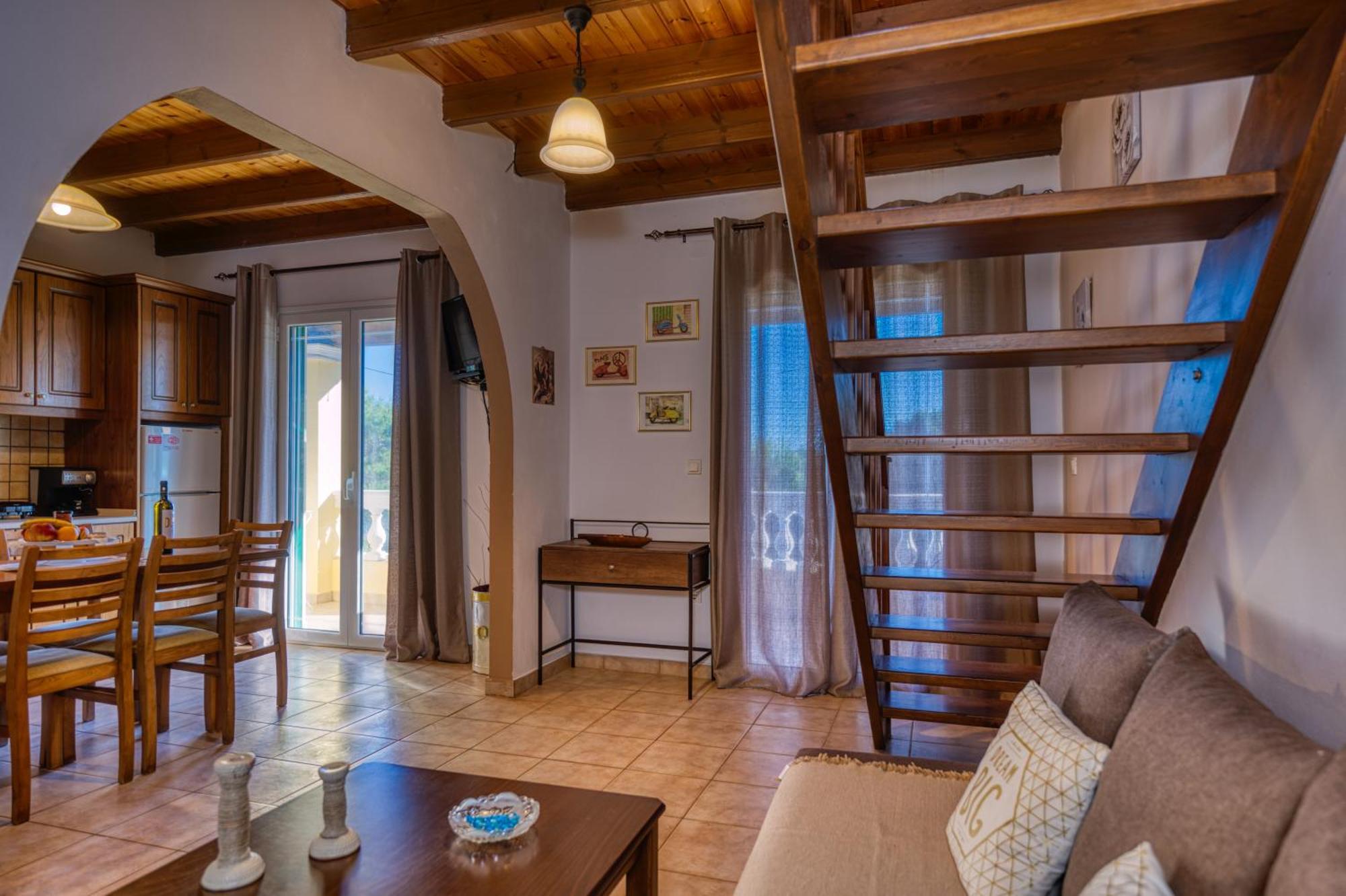 Stefanias Appartments Ágios Matthaíos エクステリア 写真